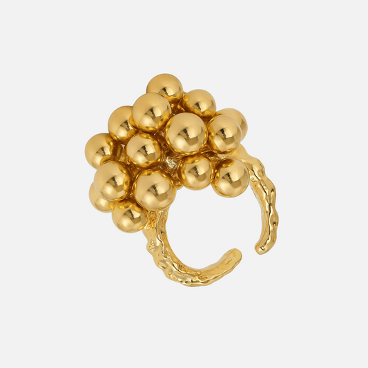 Golden Cluster Ring