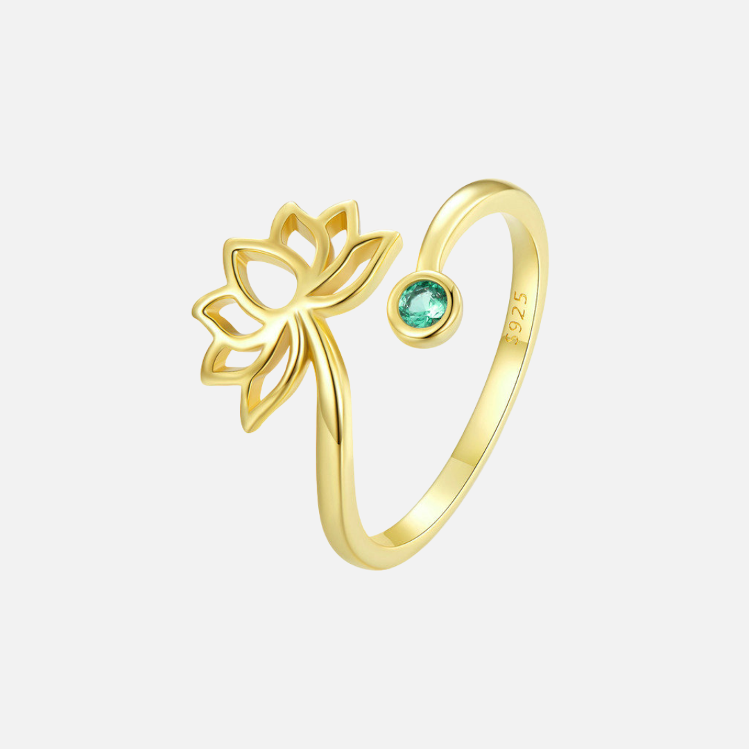 Lily Glow Ring